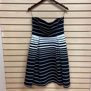 N Nicholas fancy, fashionable women dress made in Australia Size USA 10